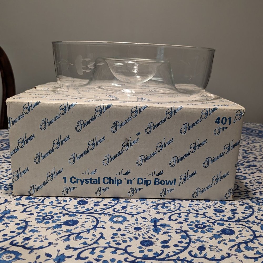 VTG Princess House Glass Chips and Dip Bowl